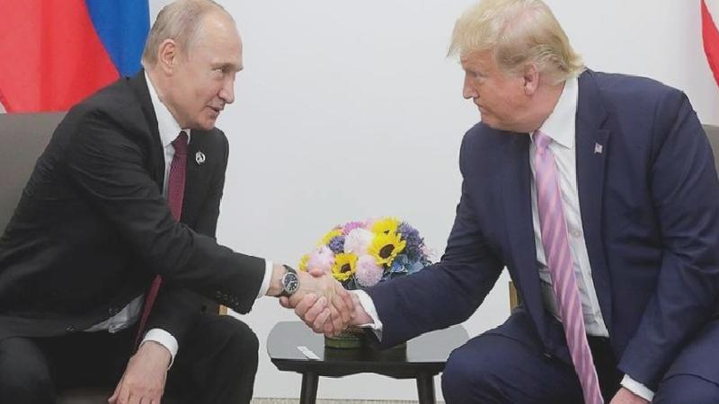 Beyaz Saray: Trump’ın Putin ile görüşmesi tamamen masadan kalkmadı