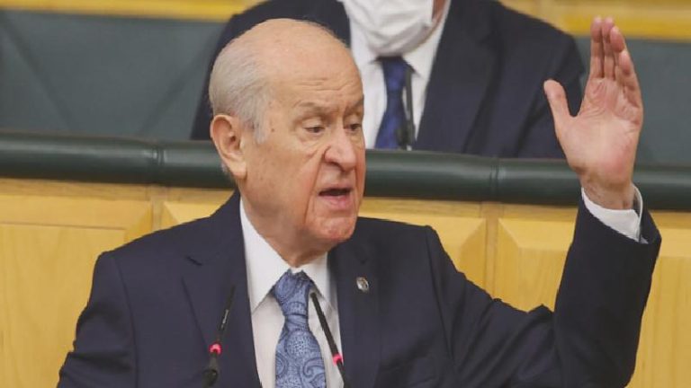 CANLI | Bahçeli: Özgür Bey’in Meclis’teki fotoğraf karesiyle ilgili temelsiz eleştirileri, kıskançlığın şifresidir