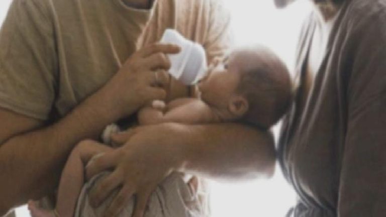 Doğum iznine düzenleme geliyor: İşçi ve memur anne ve babalar arasındaki fark kalkıyor, vakit artıyor