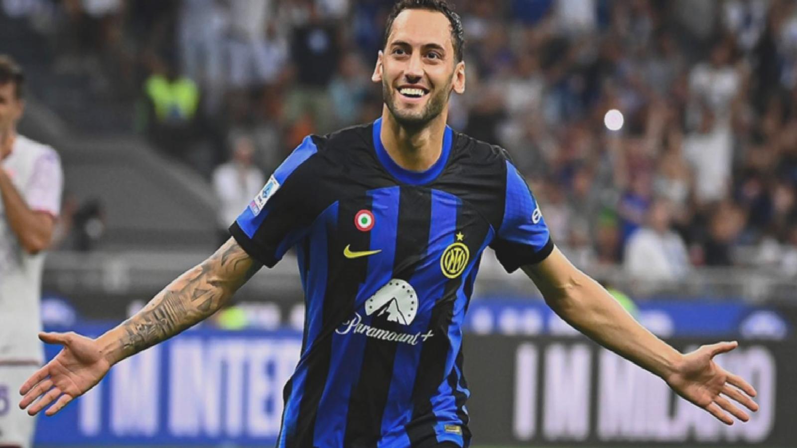 Fenerbahçe ve Galatasaray ile anılmıştı: Hakan Çalhanoğlu’ndan transfer iddialarına yanıt!