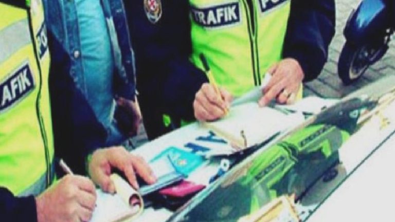 Trafik cezaları yükseliyor, işte yeni rakamlar; hız sınırını aşmak, alkollü araç kullanmak, kırmızıda geçmek…