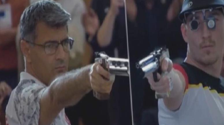 Yusuf Dikeç yine ekipmansız yarıştı, Mustafa İnan’la birlikte altın madalya kazandı!