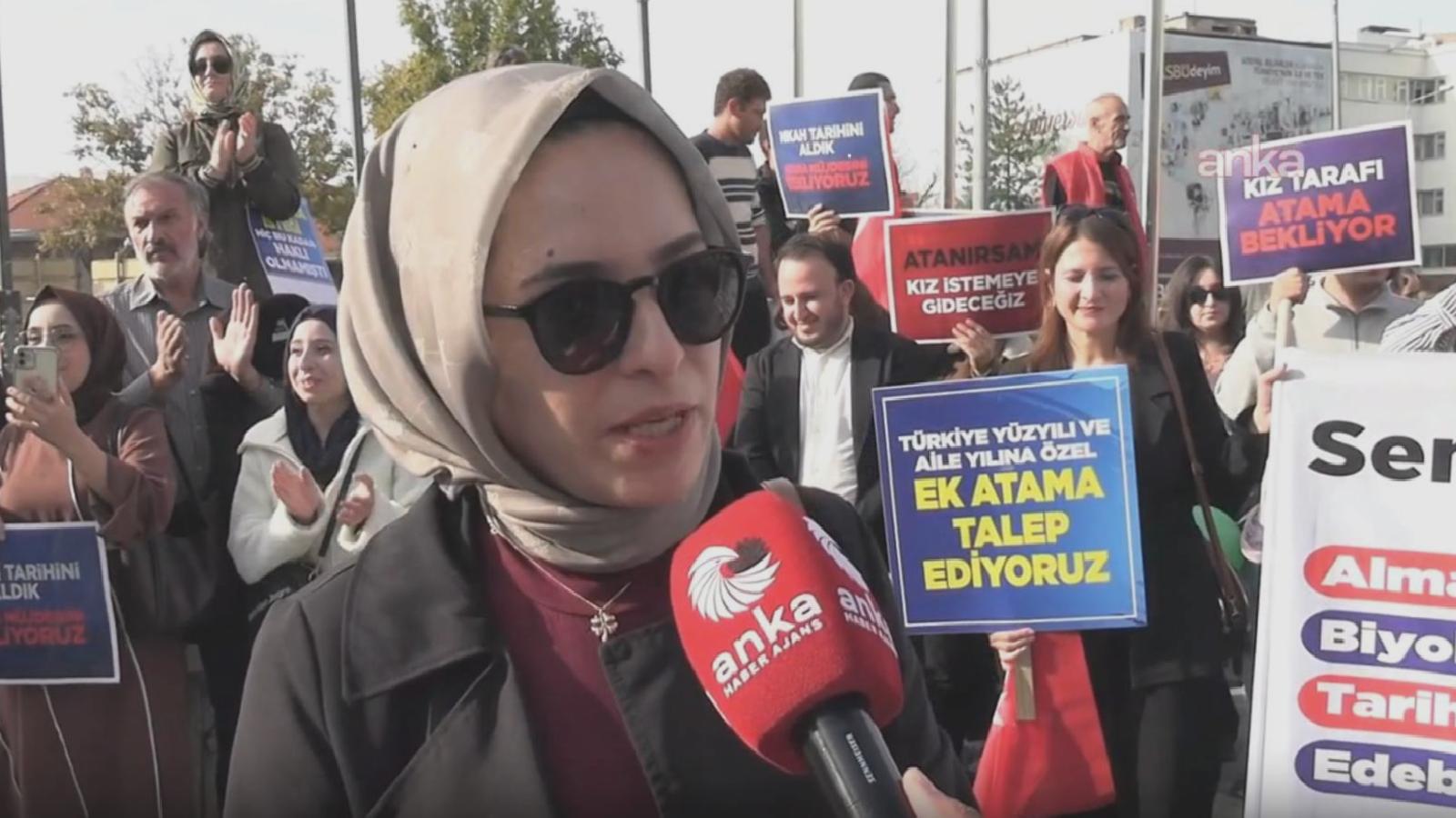 2024 KPSS’de dereceye giren ancak atama bekleyen öğretmenler Ulus’ta eylem yaptı: 24 Kasım’da ek atama haberi bekliyoruz