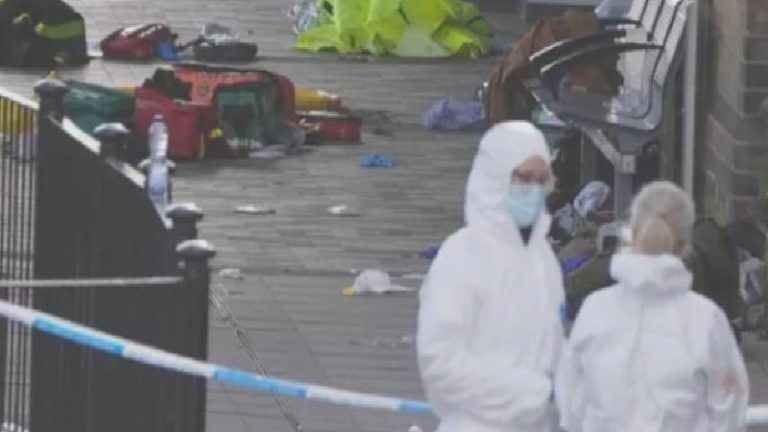 Londra trenindeki bıçaklı saldırı hakkında neler biliniyor?