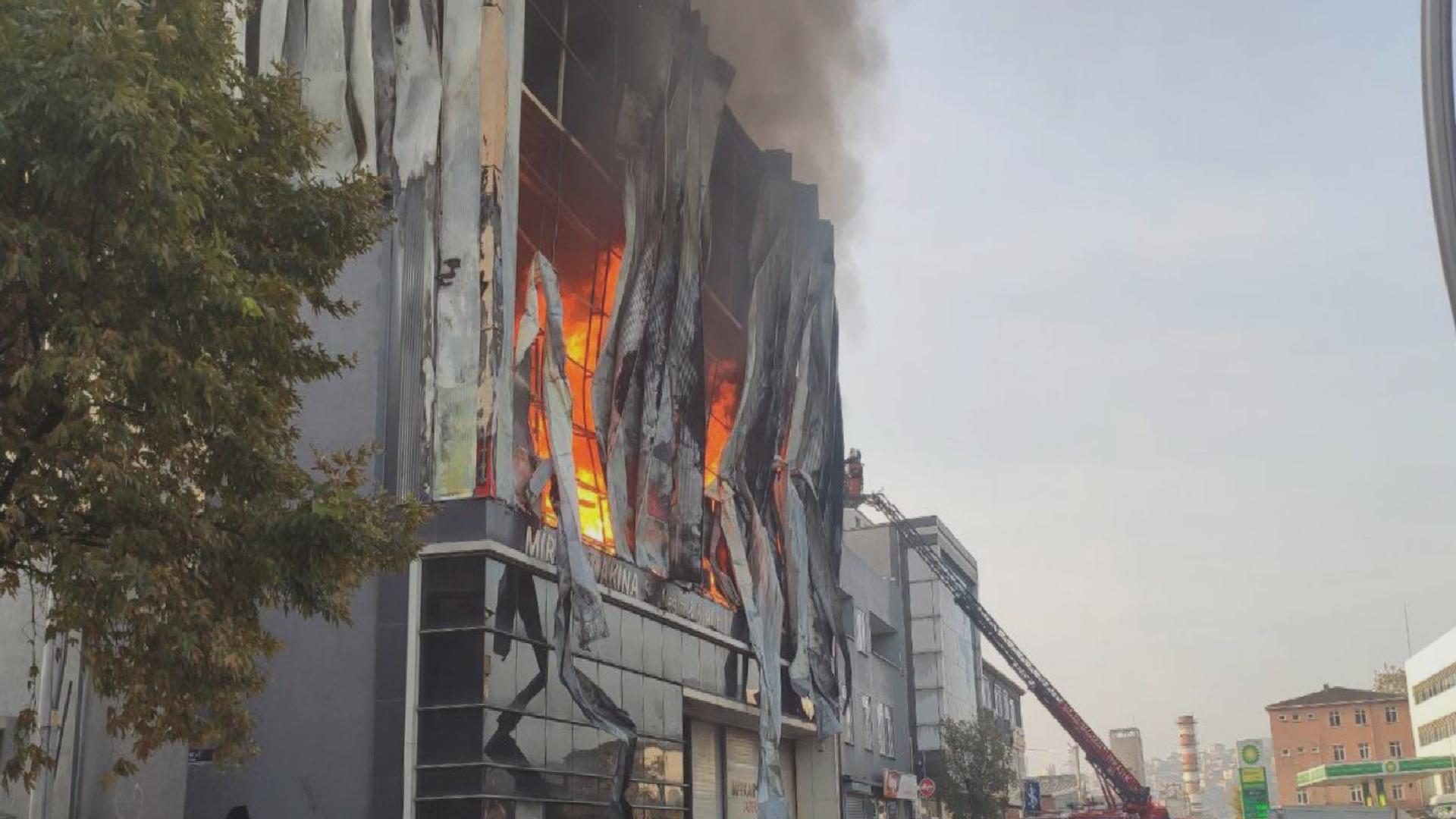 Parfüm doldurma fabrikasındaki patlamada 6 kadın işçi yaşamını yitirdi: Şirket sadece 3 yılda yüzde 66 kâr etmiş!