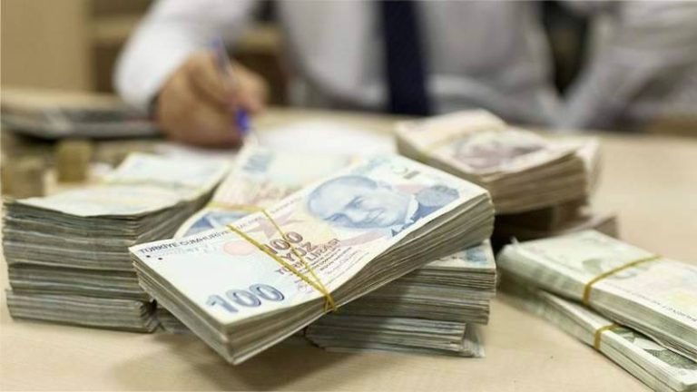 Rifat Hisarcıklıoğlu: Politika faizi düşüyor, bankalar mevduata verdikleri faizi de düşürüyor ama kredi faizi aynı hızla inmiyor