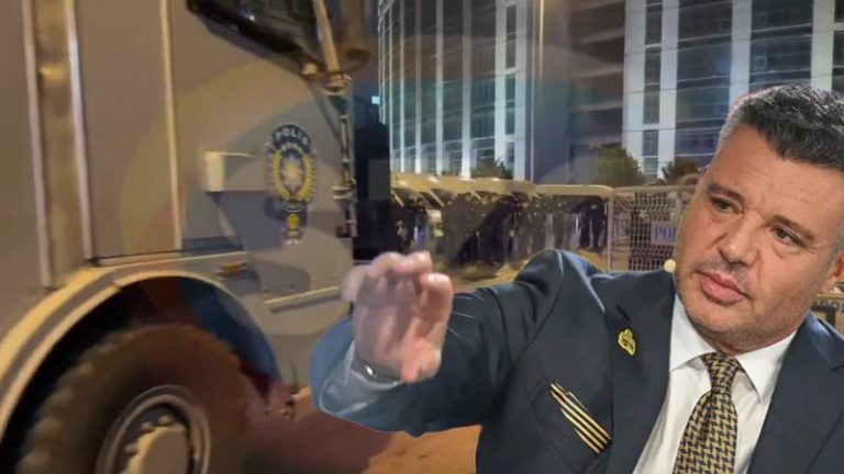 Sadettin Saran başkanlık makamından gözaltına alındı: Çağlayan Meydanı sabah saatlerinde TOMA ve çevik kuvvetle kapatıldı
