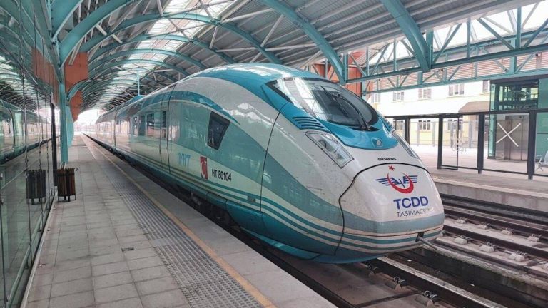 Ankara-İzmir Hızlı Tren Projesi, 13 yıldır bitmedi: Tamamlanma zamanı 2027 olarak güncellendi, bütçesi 101 milyar oldu