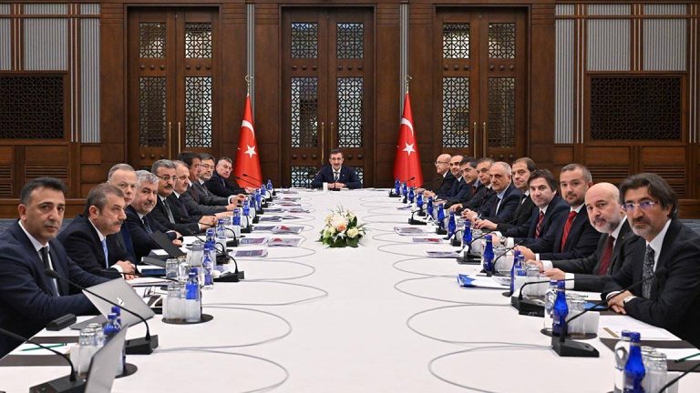 EKK yılın ilk toplantısını yaptı: Enflasyonla mücadelemizi güçlendirecek reformları hayata geçireceğiz