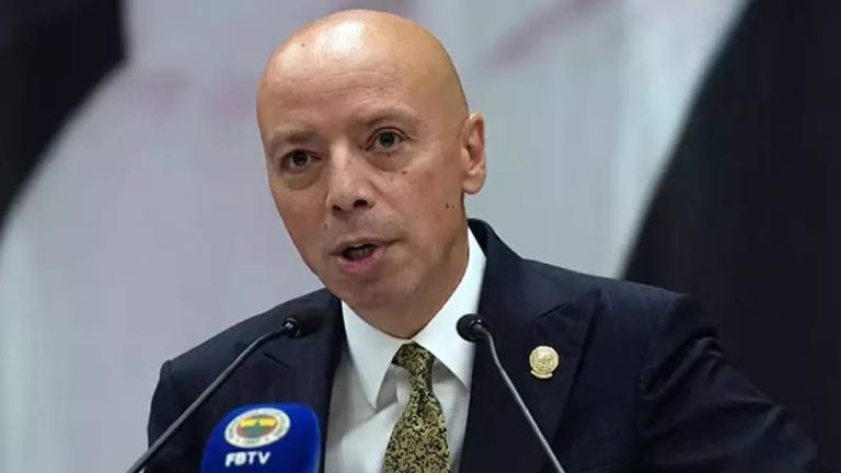 Fenerbahçe Başkan Vekili Murat Salar: Sadettin Saran’ın liderliğinde ilk kupamızı aldık, camiamızı mutlu etmeye devam edeceğiz