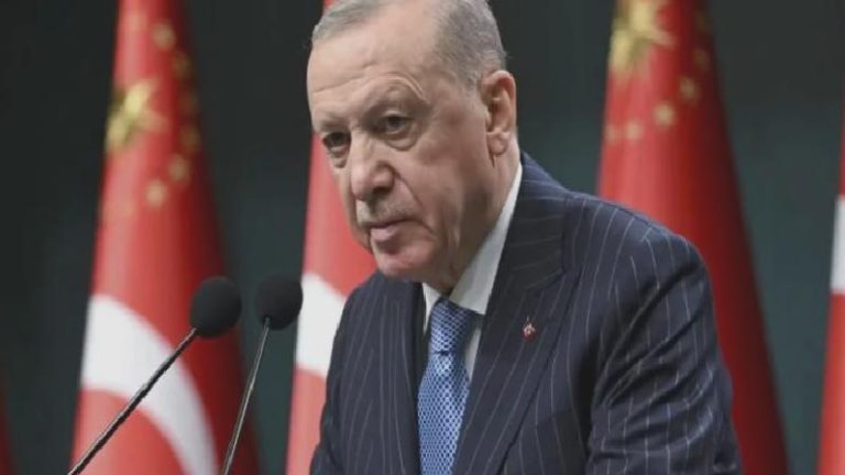 Cumhurbaşkanı Erdoğan açıkladı: Depremzedelere konut için faizsiz ödeme imkanı