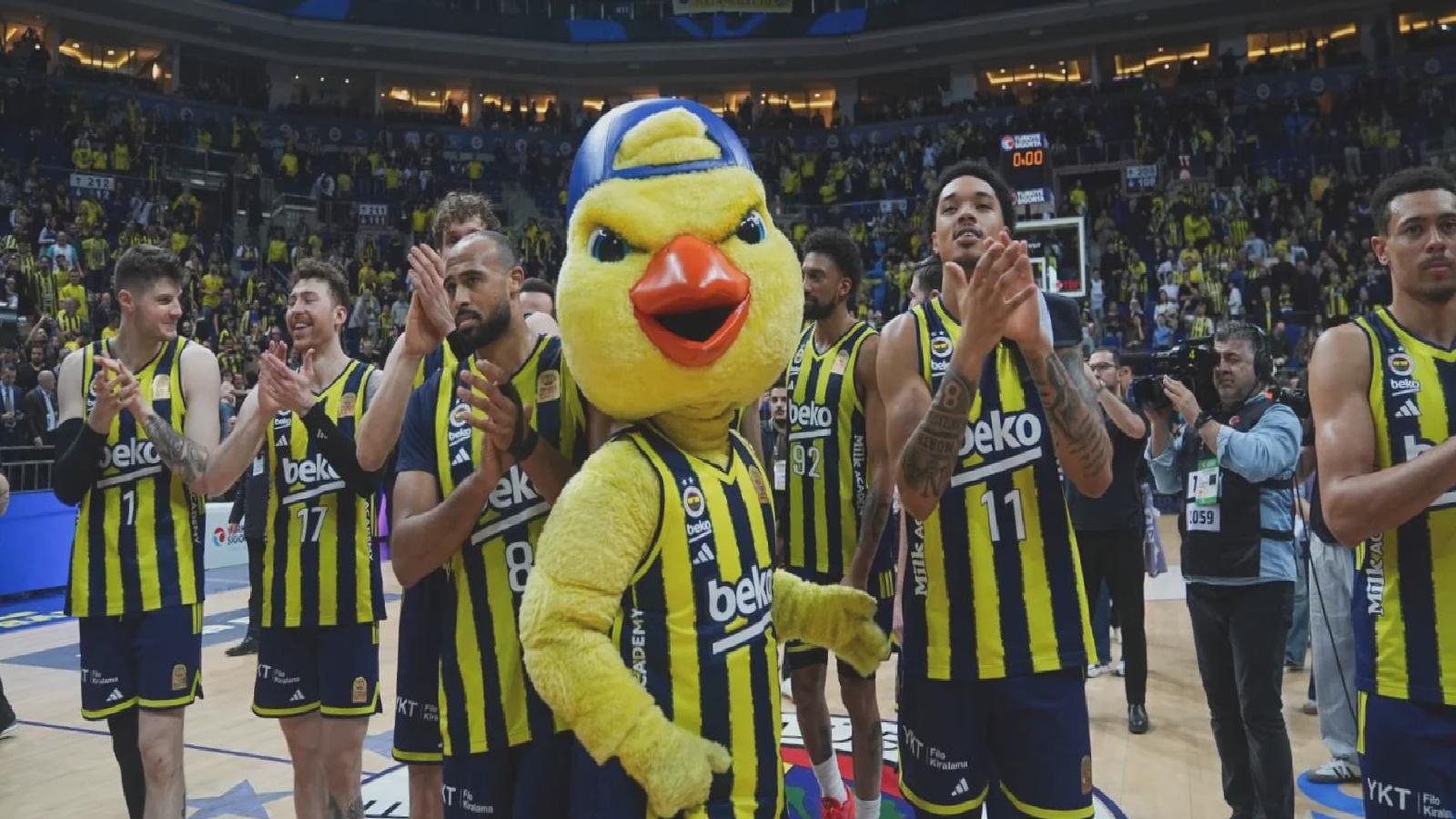 Dev derbide Fenerbahçe Beko güldü: Galatasaray MCT Technic, 2 sayı farkla mağlup oldu