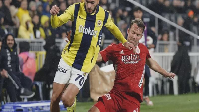 Fenerbahçe lige döndü; Antalyaspor deplasmanında hata yapmak istemiyor