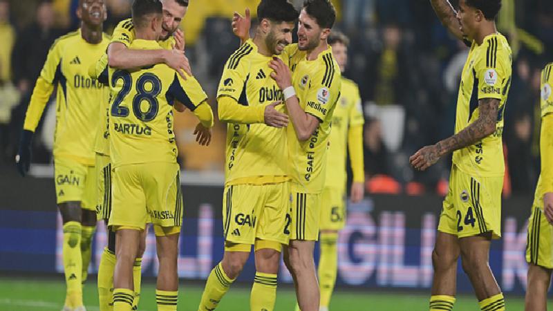 Fenerbahçe’nin Avrupa kadrosu belli oldu