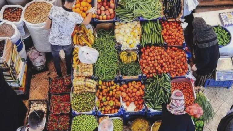 Sebzede dört kat artış: Dünya ucuzluyor, Türkiye pahalılaşıyor