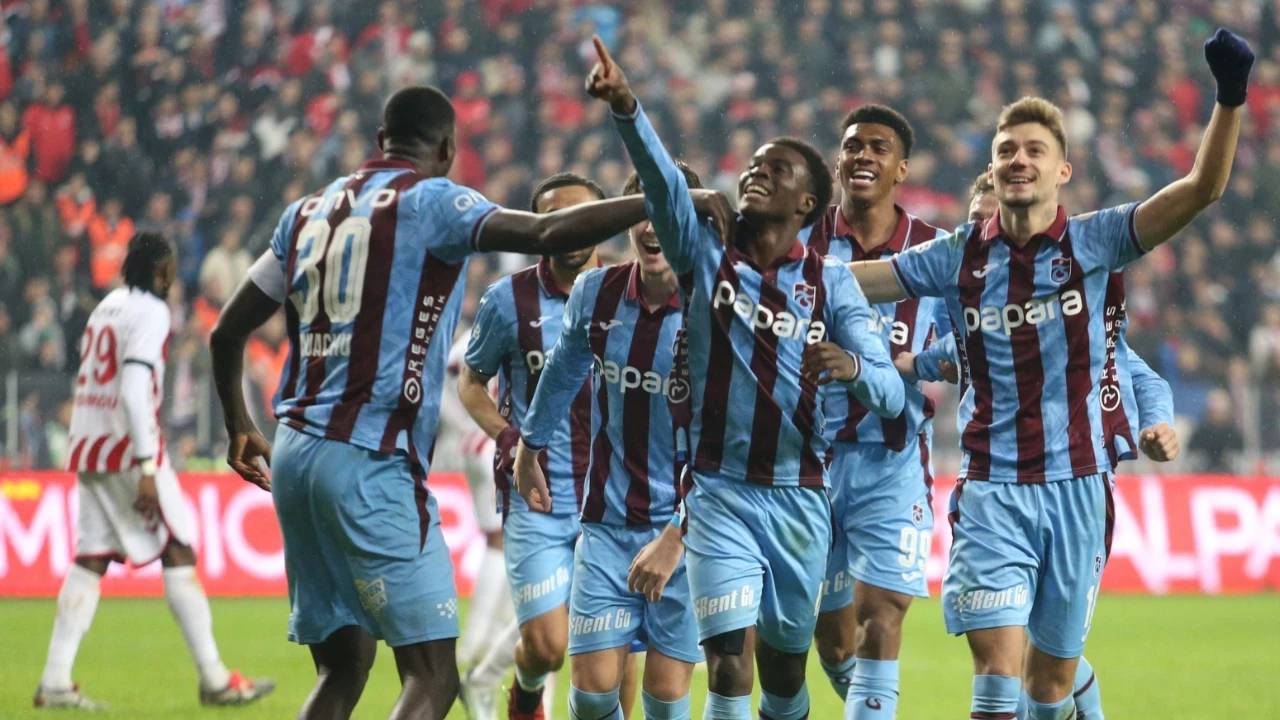 Trabzonspor’un derbideki umudu bu üçlü: Onuachu, Augusto ve Muçi