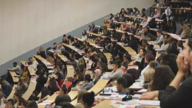 YÖK Başkanı, kontenjanı azaltılacak bölümleri açıkladı: Hukuk, eczacılık, diş hekimliği