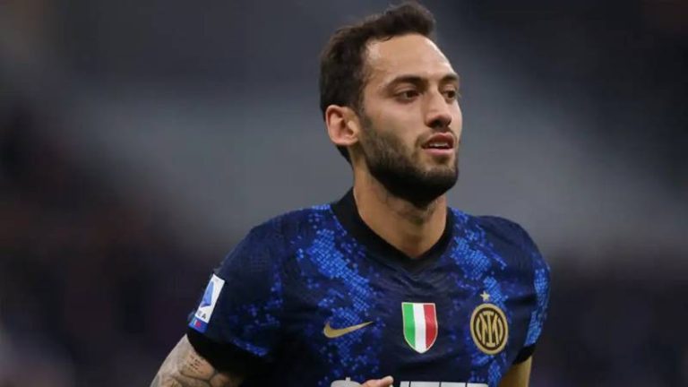 Inter, Hakan Çalhanoğlu ile yeni sözleşme peşinde: Galatasaray devreye girebilir