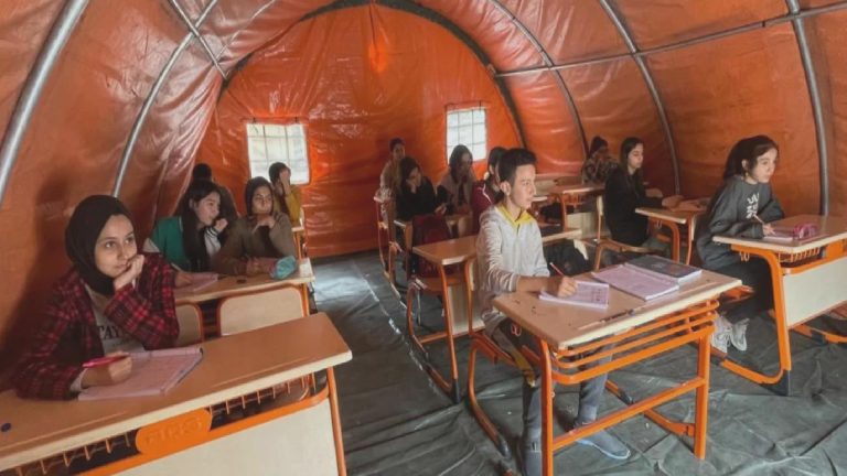 MEB ve UNICEF’ten deprem bölgesine eğitim hamlesi!