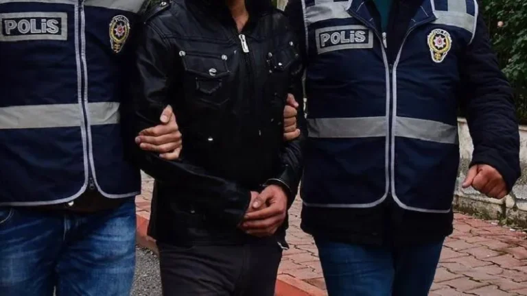 Uşak Belediyesi’ne yönelik “rüşvet” operasyonunda 4 yeni gözaltı
