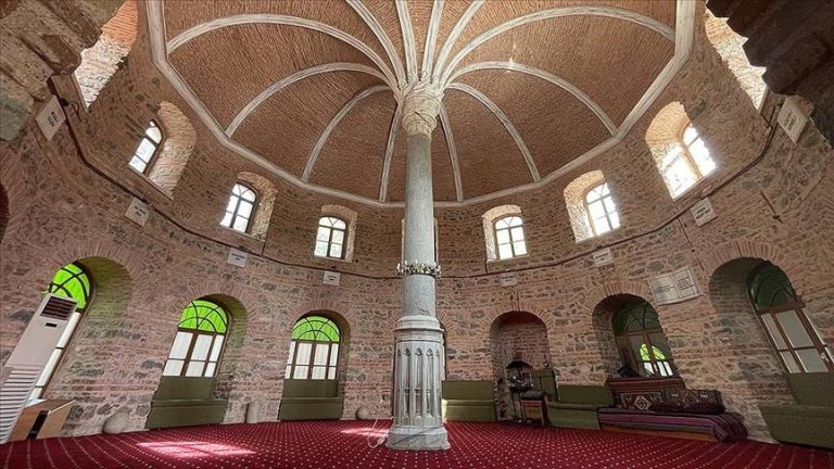 Cemevlerinin ibadethane statüsüne geçmesi için kanun teklifi