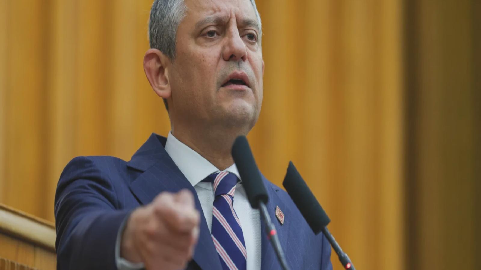 CHP’li belediye başkanları Genel Merkez’de toplandı: Özgür Özel, yeni yol haritasını açıklıyor