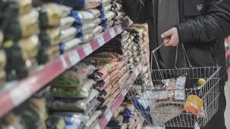 Prof. Dr. Özer: Böyle giderse vatandaşlar gıda harcamalarını bile kısmak zorunda kalacaklar, orta sınıf ortadan kalkacak!