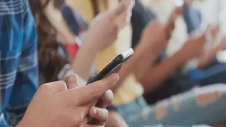 Sosyal medyada 15 yaş sınırı geliyor; doğrulama istenecek