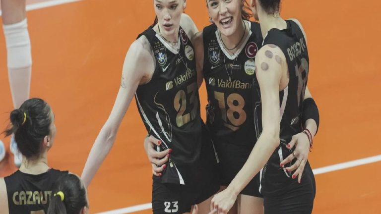 VakıfBank, Fenerbahçe Medicana’yı geriden gelerek yıktı; seride öne geçti