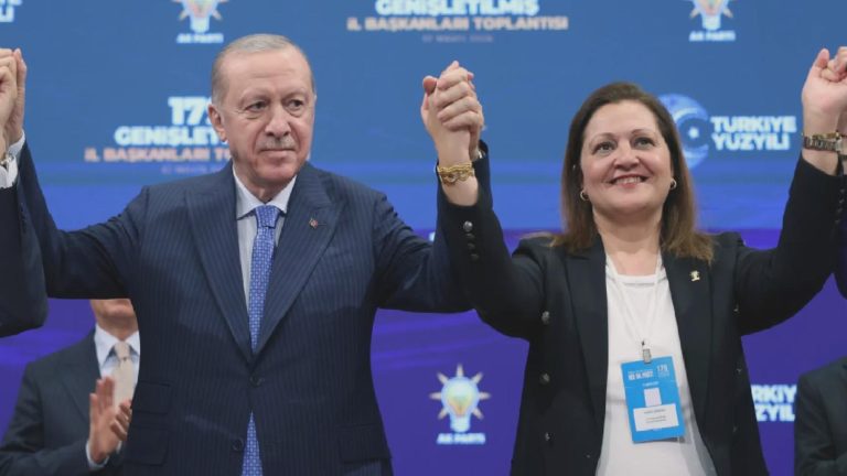 Ahmet Hakan: Cemal Enginyurt, CHP’lilerin yüzlerine nasıl bakıyorsa Burcu Köksal da AK Partililerin yüzüne öyle bakacak