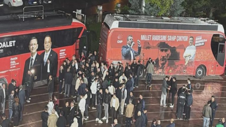 CHP Genel Merkezi’nde hareketlilik: Genel Merkez şoförü Gökhan Gülyurt’un gözaltına alındığı ve Genel Merkezin tahliyesinin istendiği iddiası