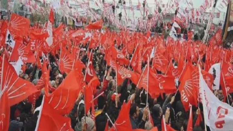CHP’den seçim hamlesi: Milletvekilleri sahaya iniyor, programın detayları belli oldu