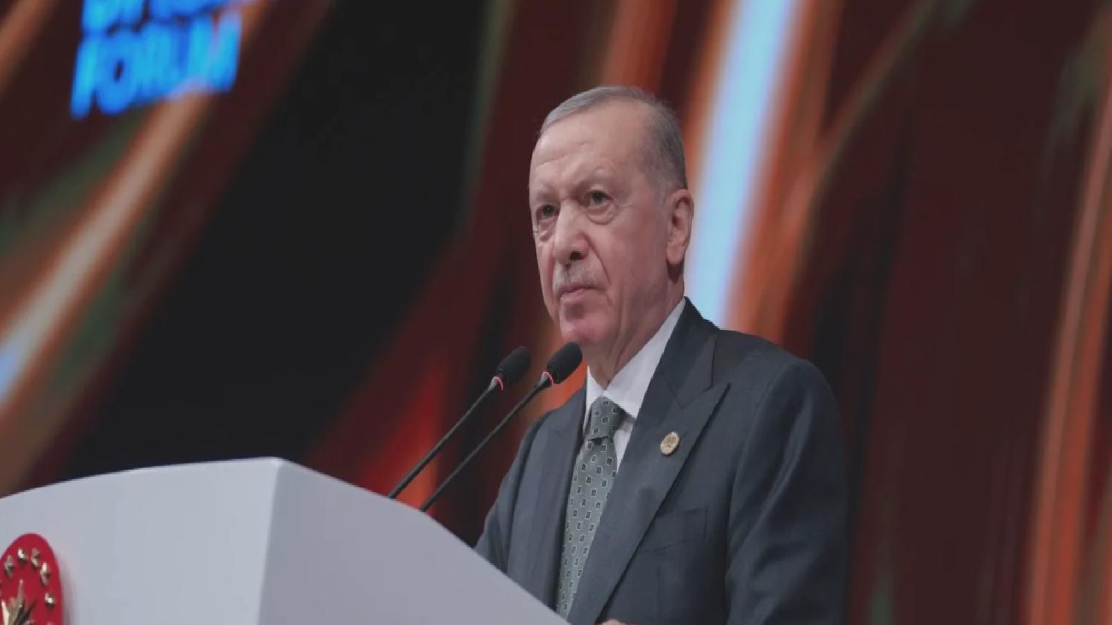 Ertuğrul Özkök | Son anket: Antalya’daki “5 kelime” ve Silivri davaları son 1 ayda halkı nasıl etkiledi?