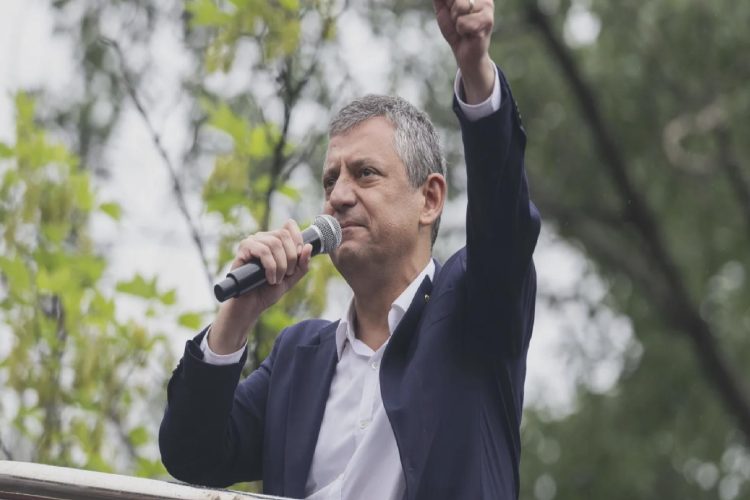 Özgür Özel: Salı günü geniş katılımlı bir grup toplantısı yapacağız; PM’yi biz de toplayabiliriz, 12 imza yeterli