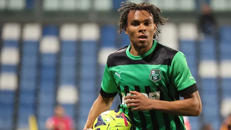 Sassuolo’dan Armand Lauriente için Beşiktaş’a yanıt