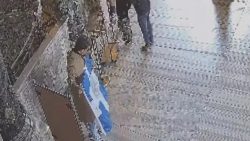 Ayasofya’da Bizans bayrağı açan iki turist hakkında yeni karar