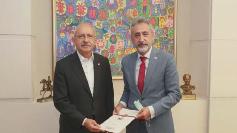 CHP’li Mustafa Adıgüzel’den ‘kurultay bildirisi’ açıklaması: Türkiye’nin aleyhine hiçbir denklemin yanında olmayız