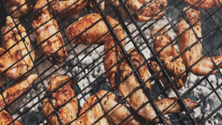 Mangal sezonu başladı, tavuk kanadı uçtu: Fiyat iki ayda ikiye katlandı!