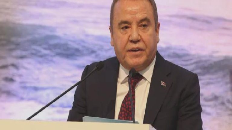Muhittin Böcek’in son etkin pişmanlık ifadesine Gürsel Tekin’in avukatı eşlik etti