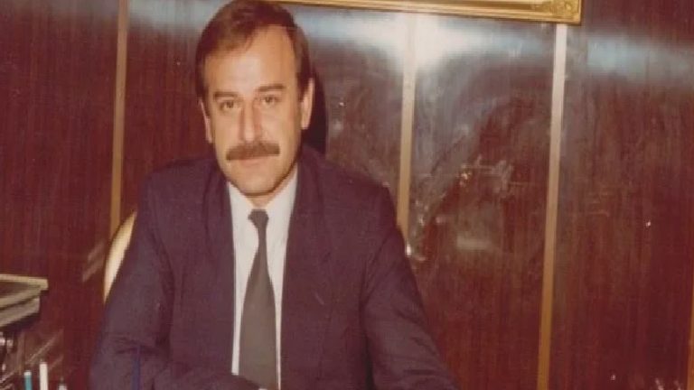 Eski CHP Genel Başkanvekili Cevdet Selvi hayatını kaybetti