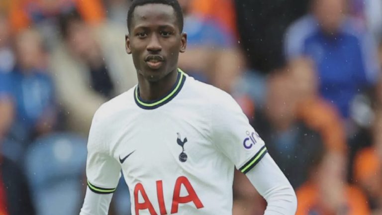 Galatasaray’ın gündemindeki Sarr’a kadro şoku