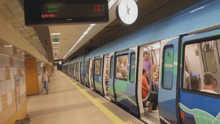 İBB’den öğrencilere 1 TL’lik abonman desteği