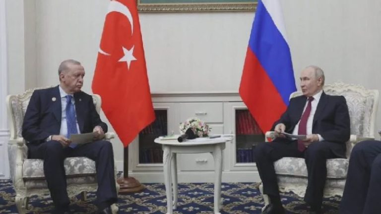 Murat Yetkin: Kapalı kapılar ardından bir şeyler pişiriliyor, yakında anlarız