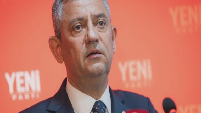 Özgür Özel: Çiftçinin bütün kredilerinin faizlerini bir kereye mahsus sileceğiz, ana parayı üç yıla böleceğiz