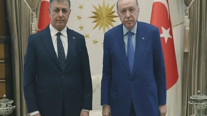 Yeni Parti İzmir İl Başkanı Güç’ten AKP’ye geçmesi beklenen Cemil Tugay hakkında açıklama: Bizimle tüm iletişimi kesti!