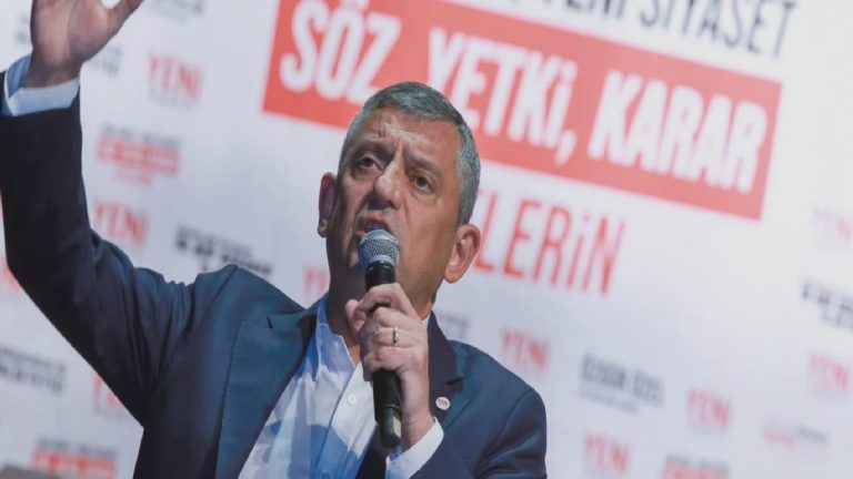 Yeni Parti’de kurultay takvimi işliyor: Ön seçim ve İBB’de meclis grubu hazırlığı
